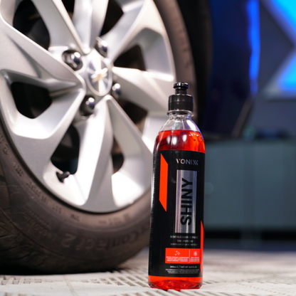 SHINY Renovador de Pneus – Brilho Intenso e Proteção Duradoura